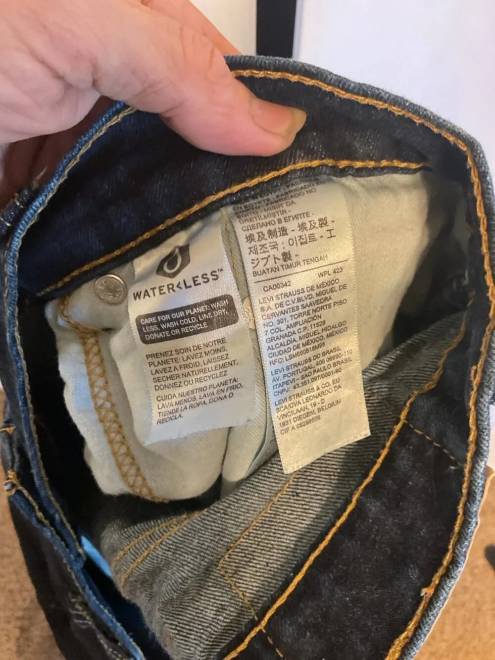 Levis levi 550